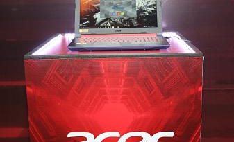 Acer-Helios-300