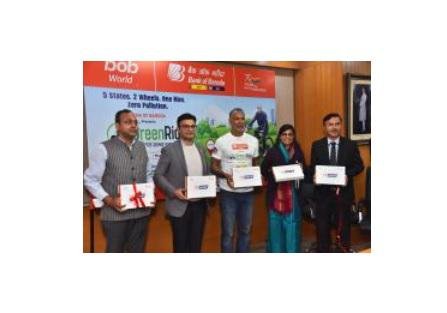 Bank of Baroda launches bob World Wave, a wearable payment solution